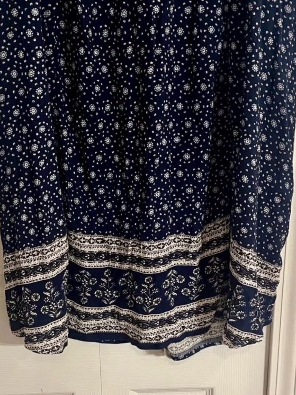 Knox Rose Blue Patterned Smocked Dress - Size XL - Picture 3 of 4